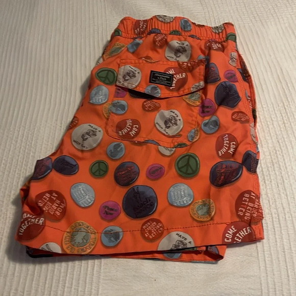 Abercrombie pool short - Picture 2 of 3